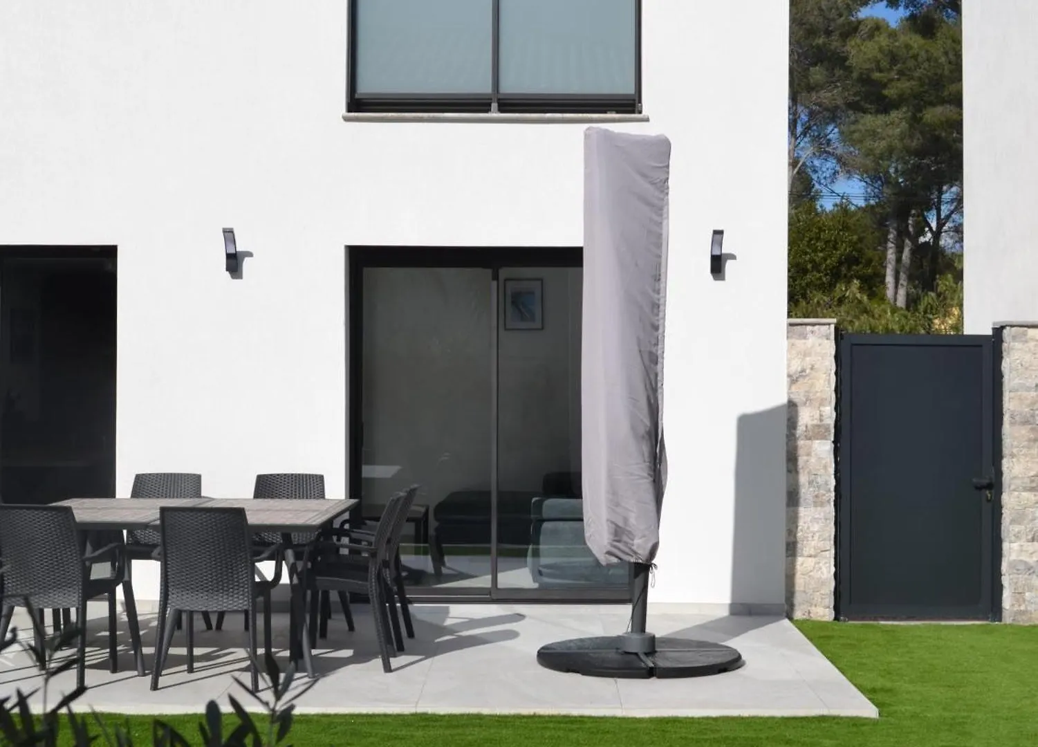 Etoile Du Berger Saint Aygulf: Seaside Villas with Private Gardens and Heated Pool 0*,